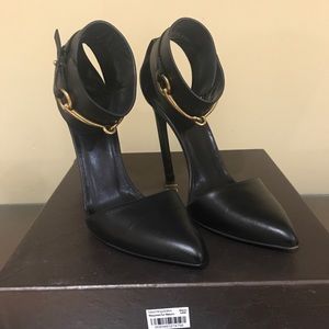 Gucci Ursula Pumps